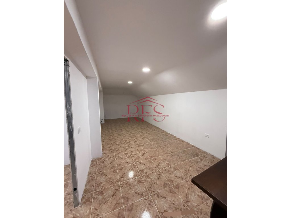 Gallery 01