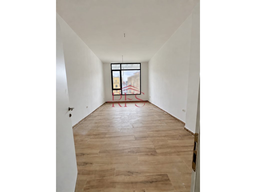 Gallery 01
