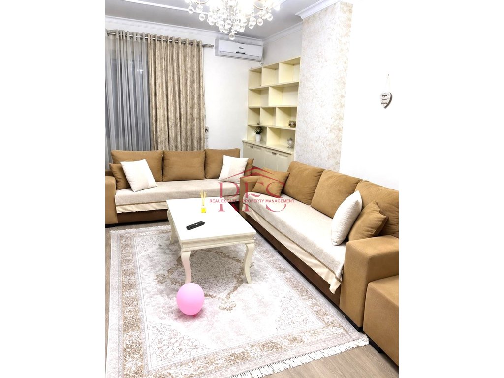 Gallery 01
