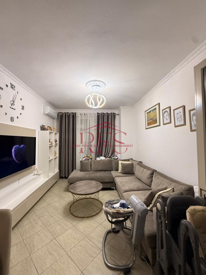 🏡🔥 Shitet apartament 1+1 ne Yzberisht – OKAZION | 95 milion Lekë