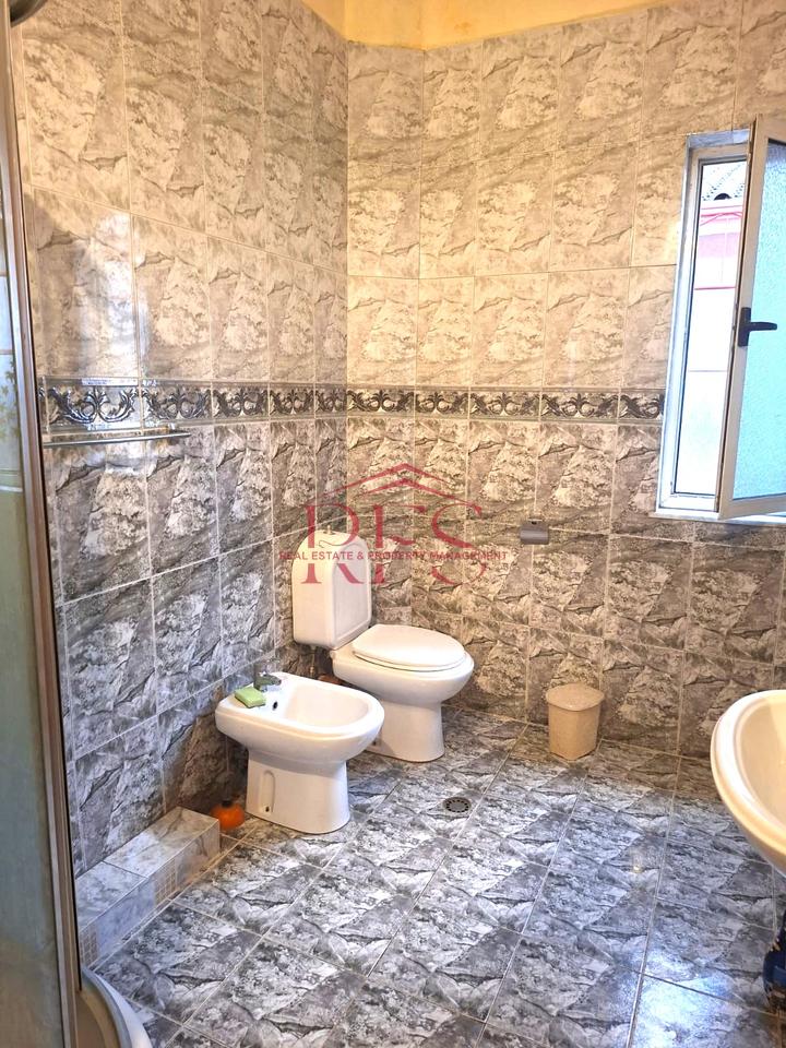 🏡✅ SUPER penthouse 2+1+annex+veranda for rent – Behind QSUT, in Xhamllik, 650 €/month 📍