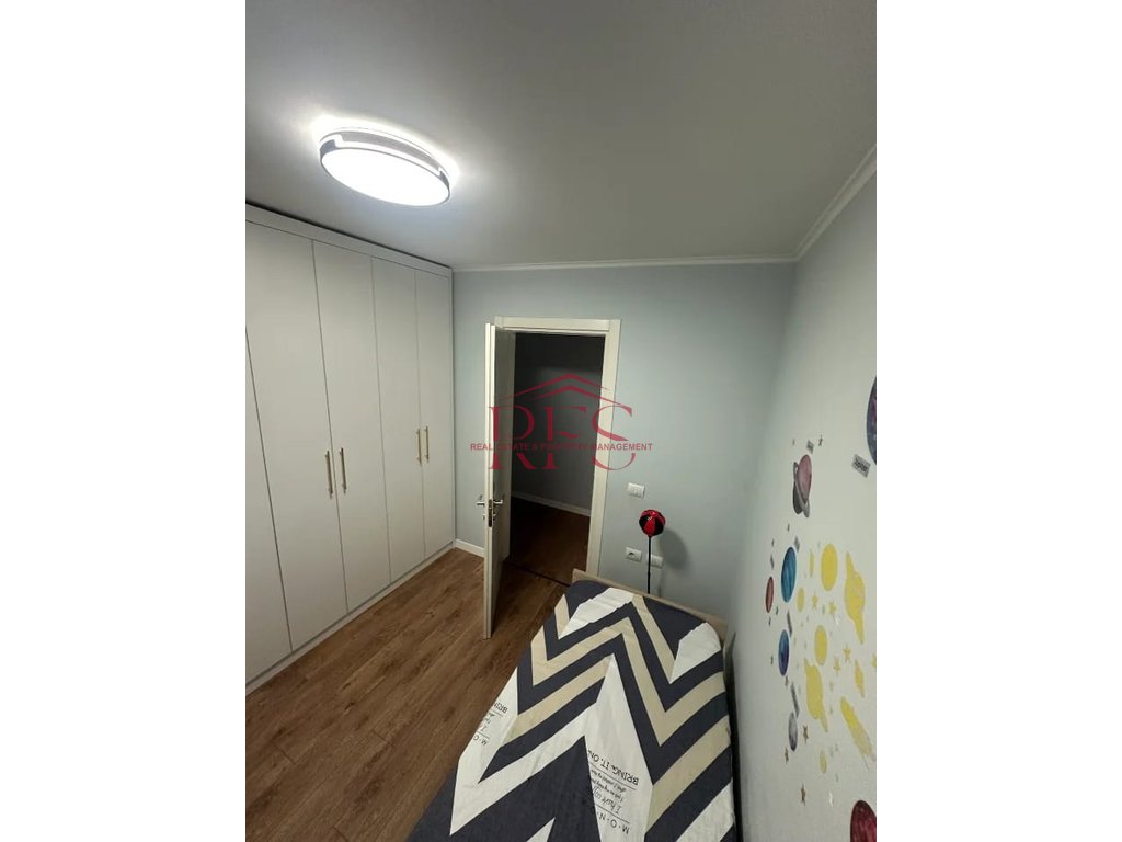 Gallery 01
