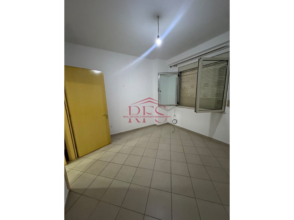 Gallery 01