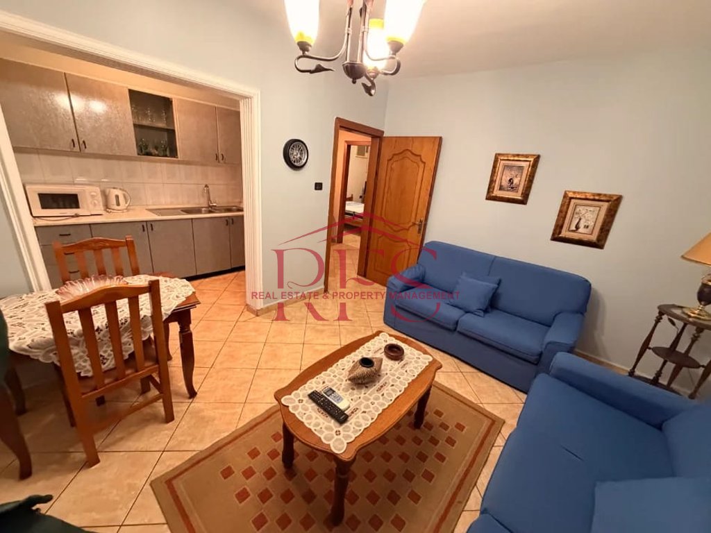 Gallery 01