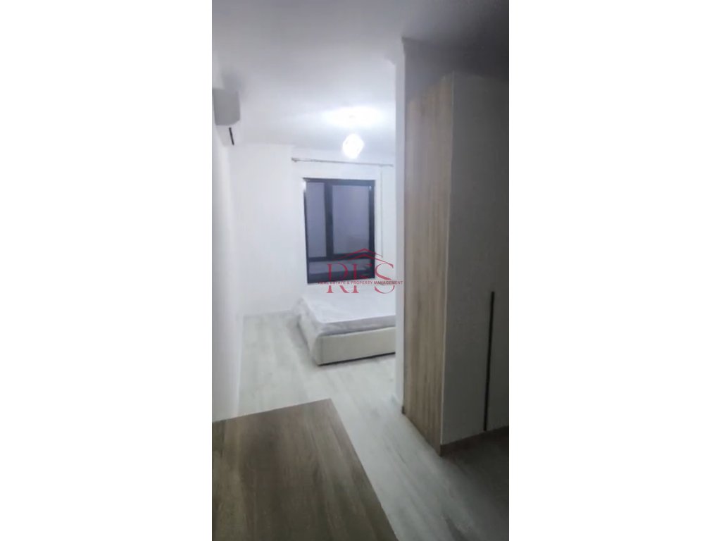 Gallery 01