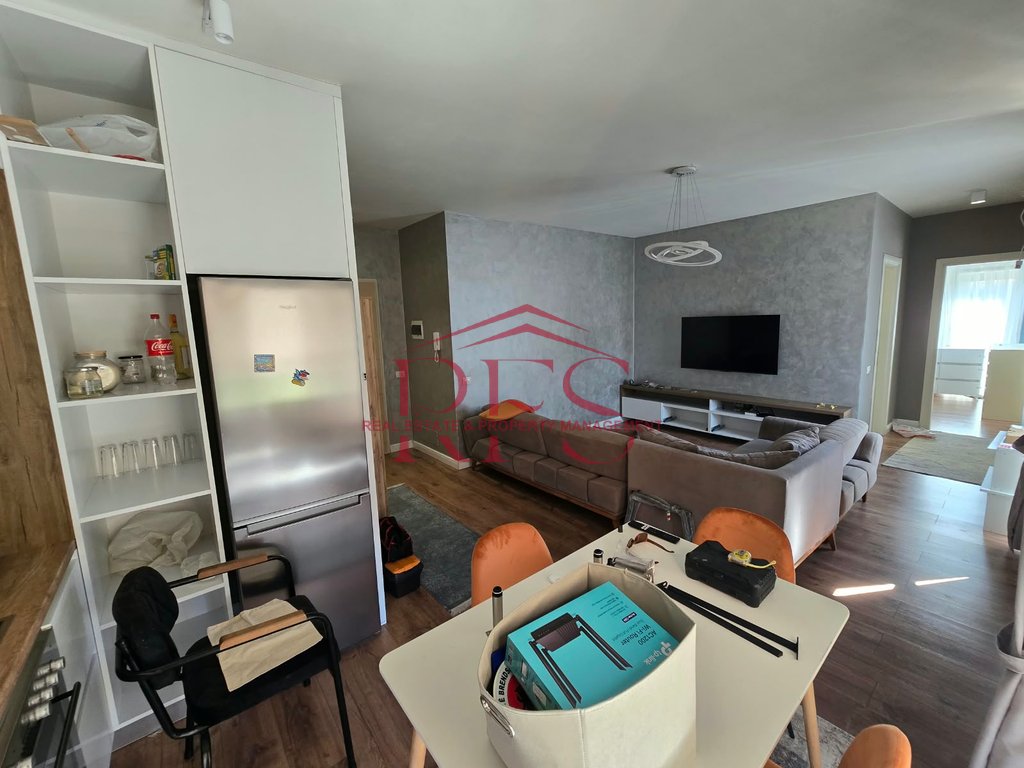 Gallery 01