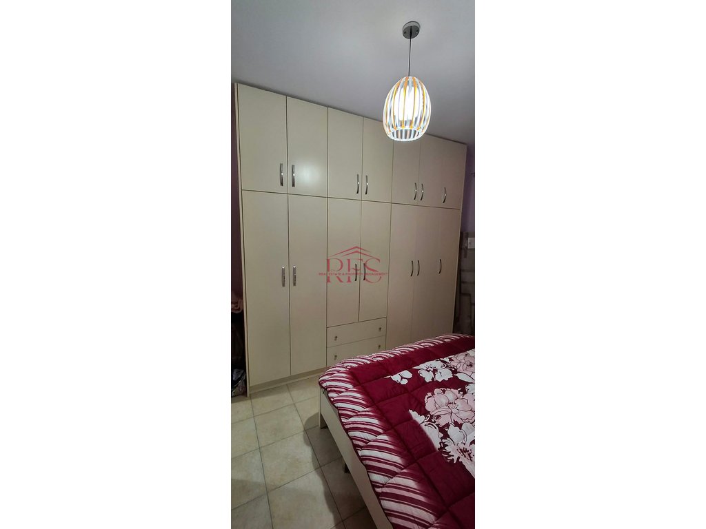 Gallery 01