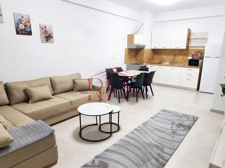 🏡 SUPER APPARTAMENTO 1+1 IN AFFITTO – 60.000 L | INCLUSO POSTO AUTO – URBAN GATE, ASTIR