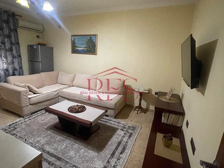🏡 FOR RENT – APARTMENT 2+1   📍 Near 21 Dhjetori – Tirana