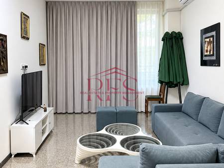🏡 Jepet me qira apartament 2+1+ballkon – Bulevardi i ri, Rruga Jordan Misja – 650 lekë (e diskutueshme)