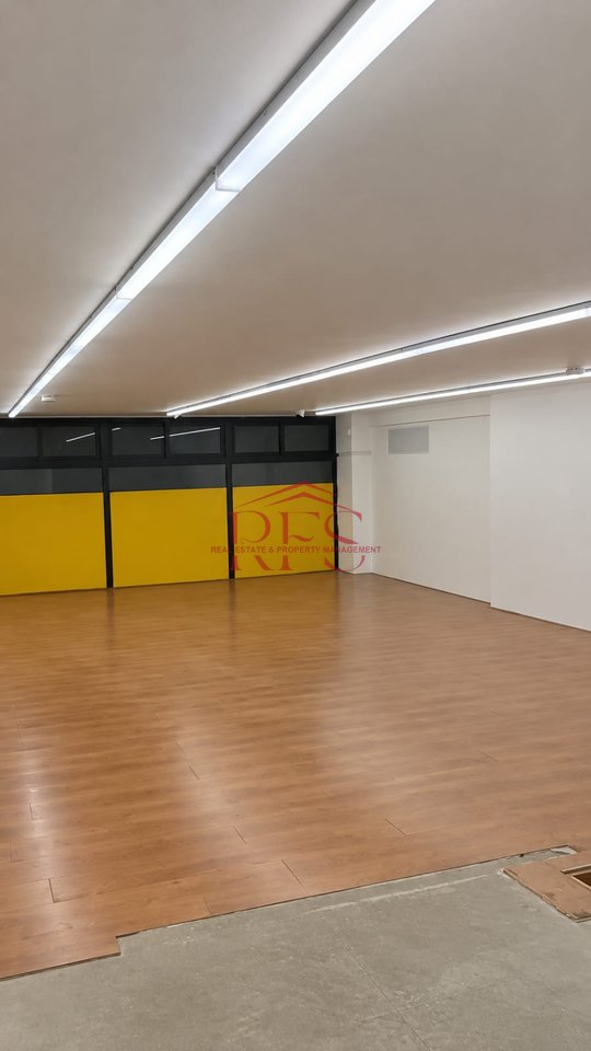 🏢 FOR RENT – DUPLEX BUSINESS PREMISES📍 NEAR MYSLYM SHYRI 🔥134 m² for 1,500 €