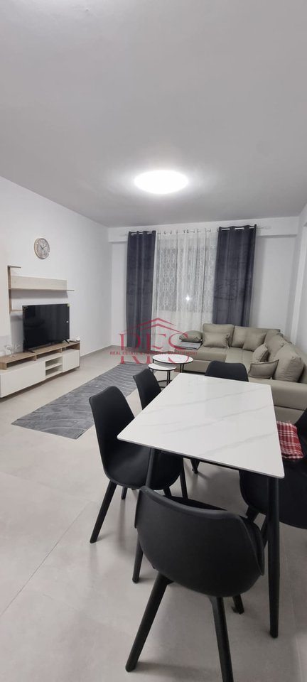 🏡 SUPER APPARTAMENTO 1+1 IN AFFITTO – 60.000 L | INCLUSO POSTO AUTO – URBAN GATE, ASTIR