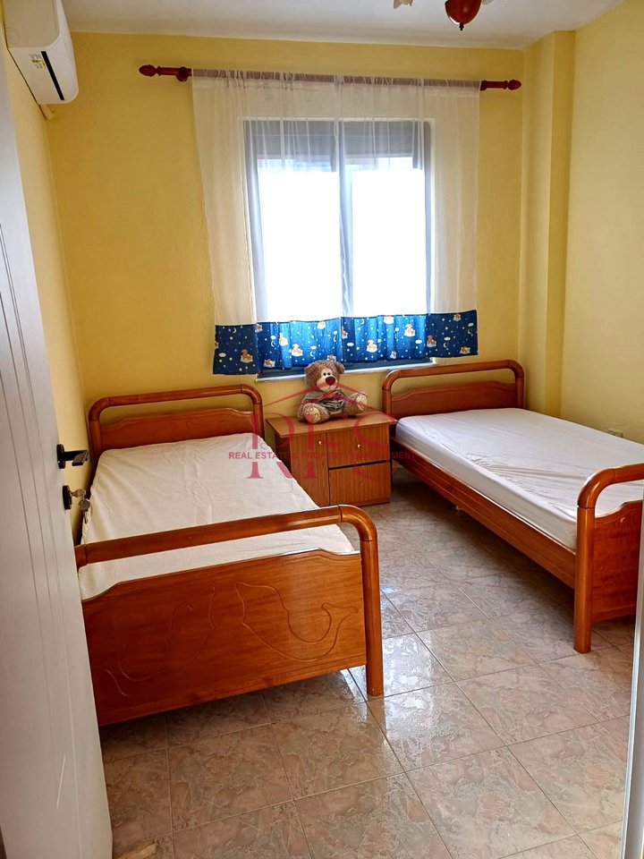 🏡 Appartamento 2+1+2 balconi in affitto a Deliorgji – 700 mila lek vecchi/mese 🔑
