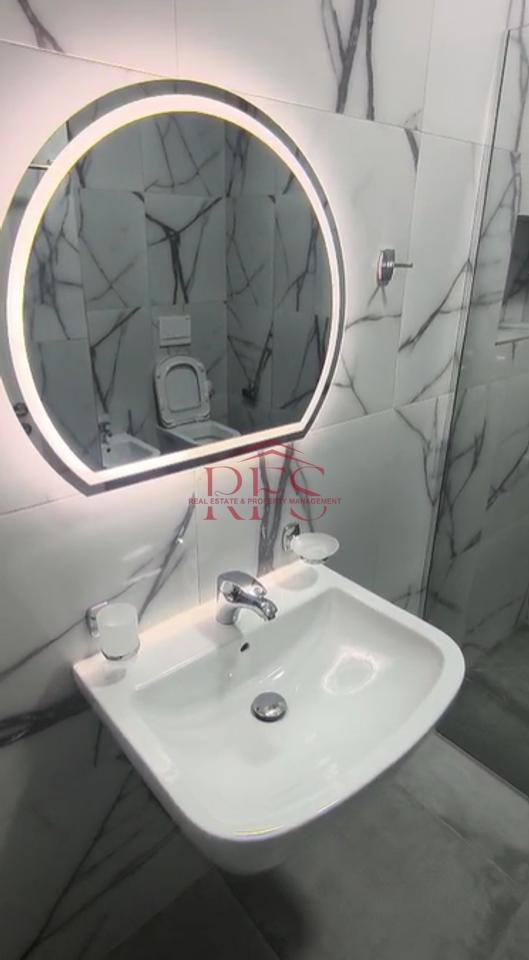🏡 Appartamento 2+1+Balcone in affitto a 5 Maji – 650 mila lek vecchi/mese 🔑✨