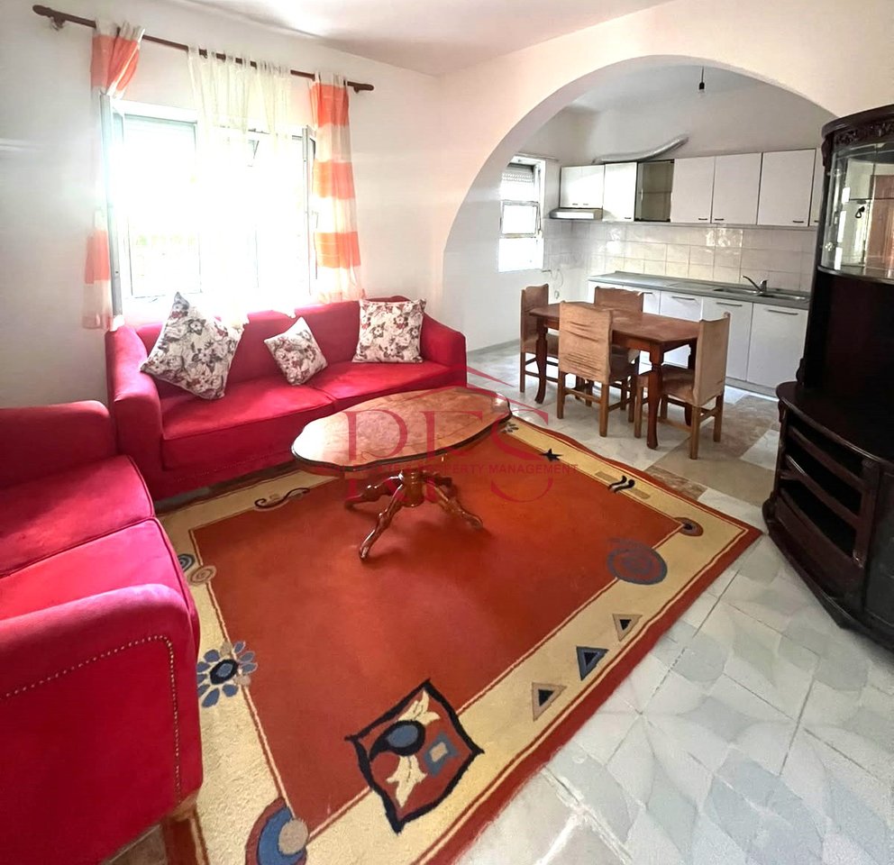 🏡 Jepet me qera hyrje 3+1 te 5 Maji, Tiranë per 450 mije leke te vjetra/muaj 🔑