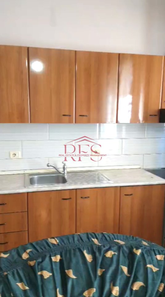 🏡 Jepet me qera apartament 1+1 – Siri Kodra per 400 mije lekë/muaj (e diskutueshme) 🔑