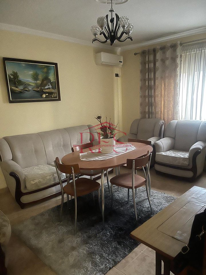 🏡 IN AFFITTO – APPARTAMENTO 2+1   📍Al 21 Dhjetori – Tirana