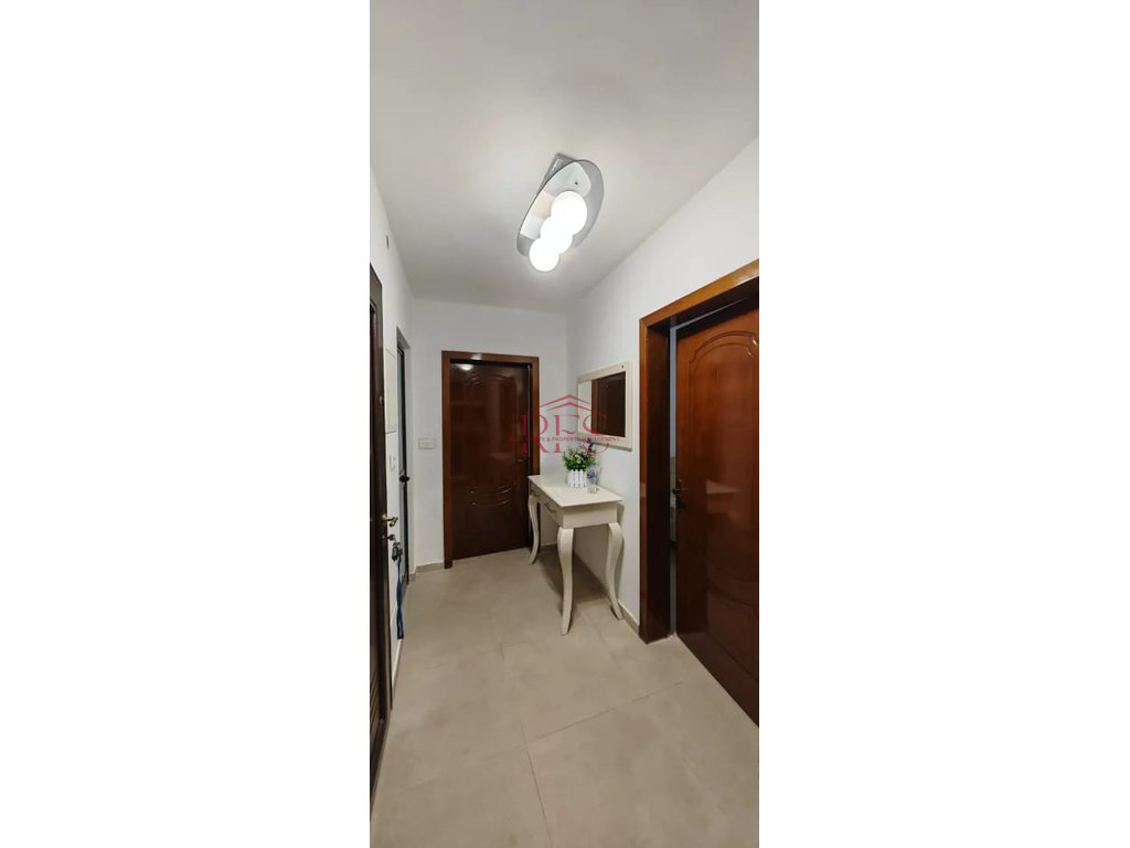 Gallery 01