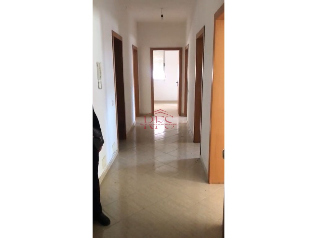Gallery 01
