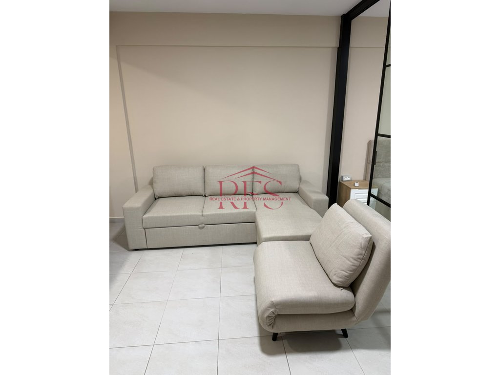 Gallery 01