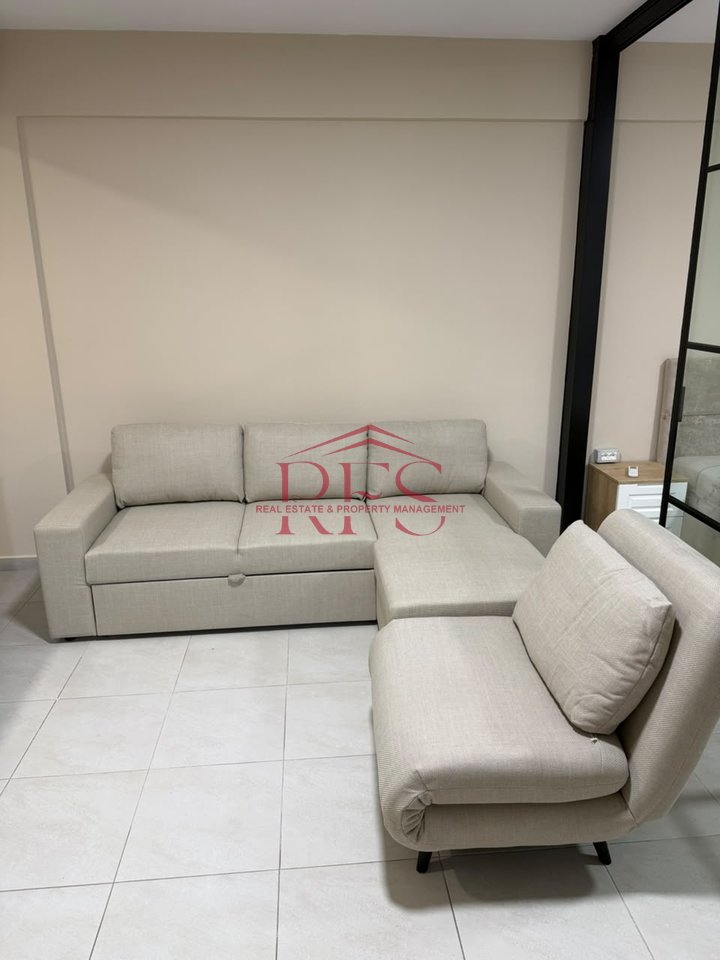 🏡 1+1 apartment with balcony for rent for 450 lek – Malajzian Complex, Garden City, Kthesa e Kamzes
