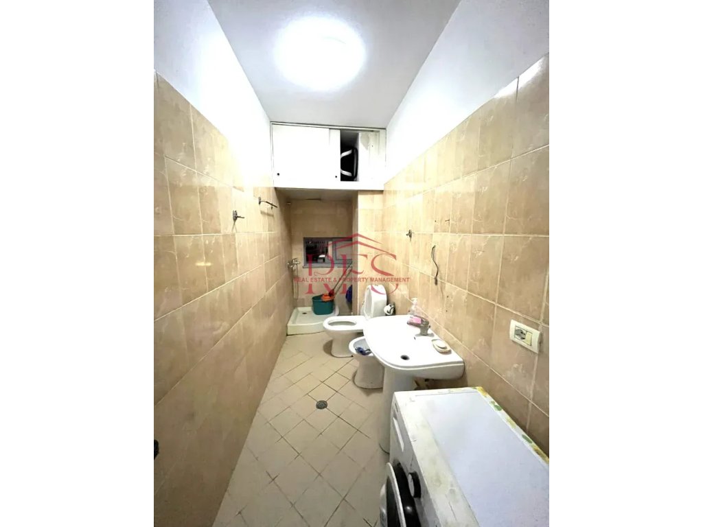 Gallery 01