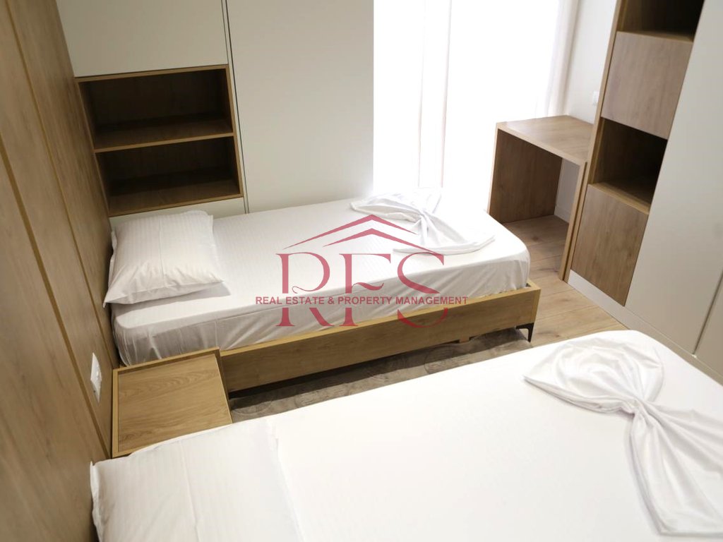 Gallery 01
