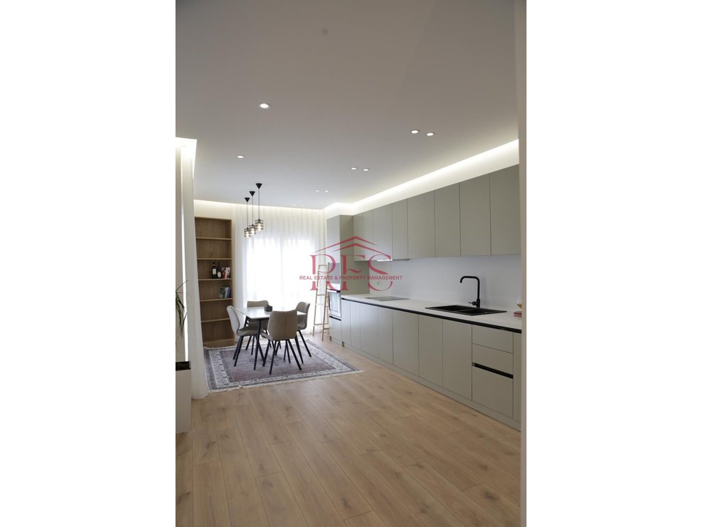 Gallery 01