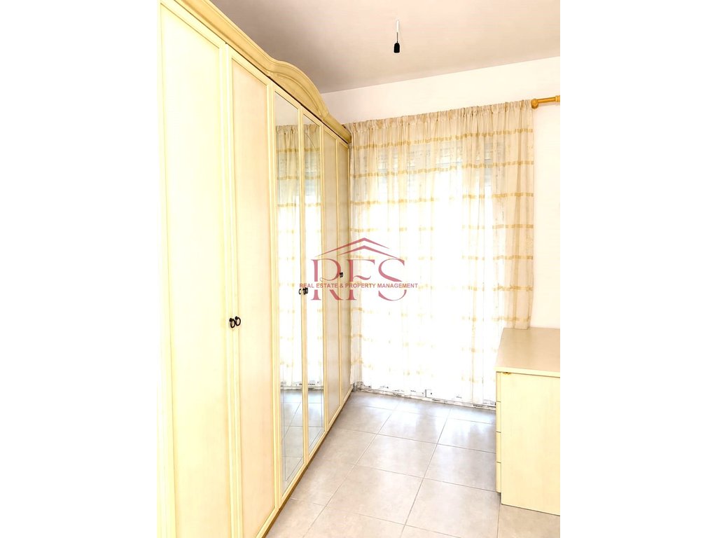 Gallery 01