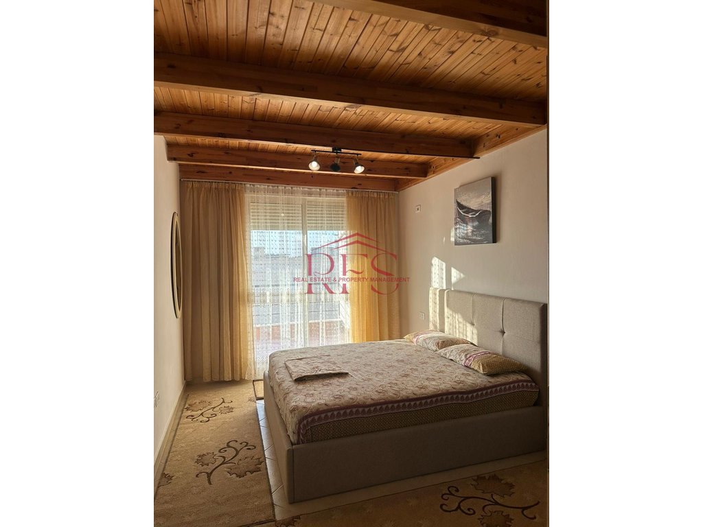 Gallery 01