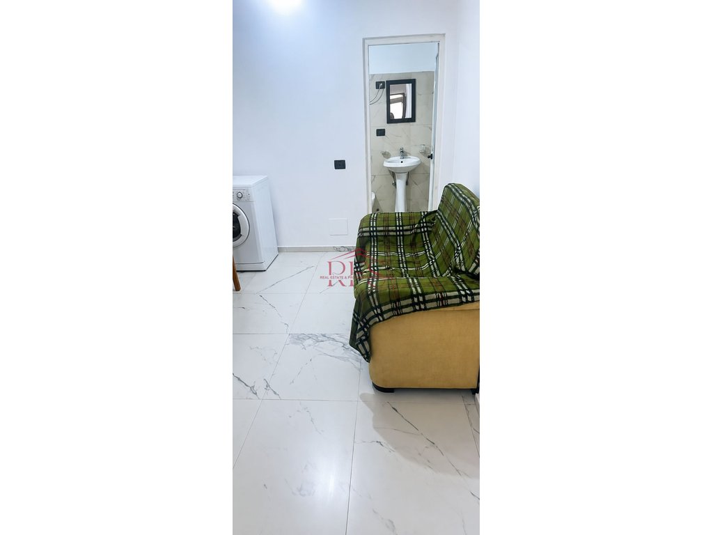 Gallery 01