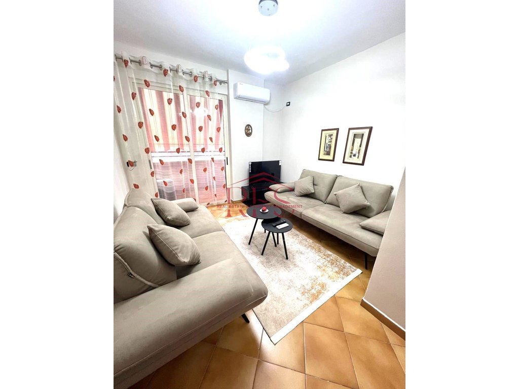 Gallery 01