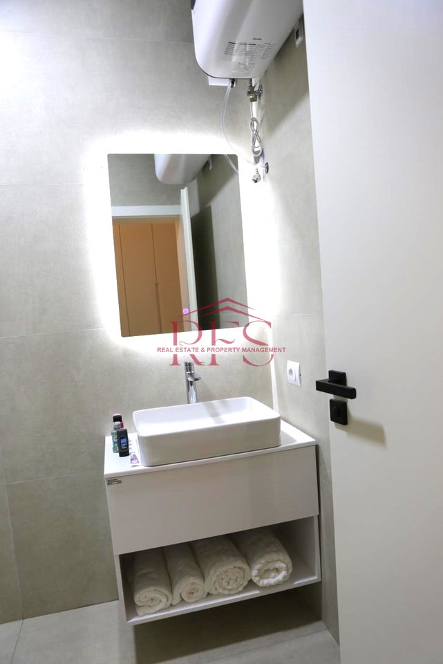 🏡 Luxury Apartment for Rent in Zog të Zi I 1,000 euro rent