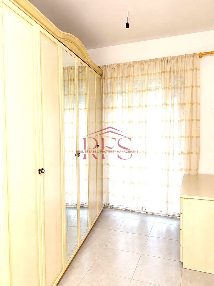 🏡 JEPET ME QERA APARTAMENT 2+1 TE RRUGA E BARRIKADAVE📍4 min nga QENDRA I 700 euro