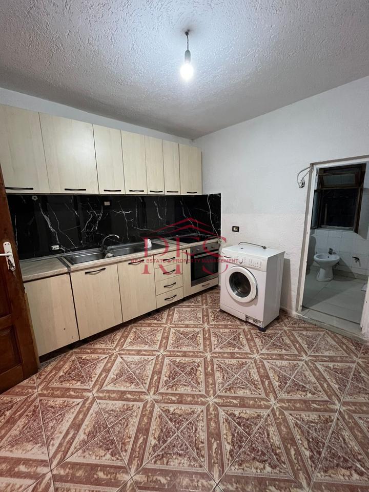 🏠 Entrance 1+1 for rent 250 euros I Zone of Treshi, Kamza Turn