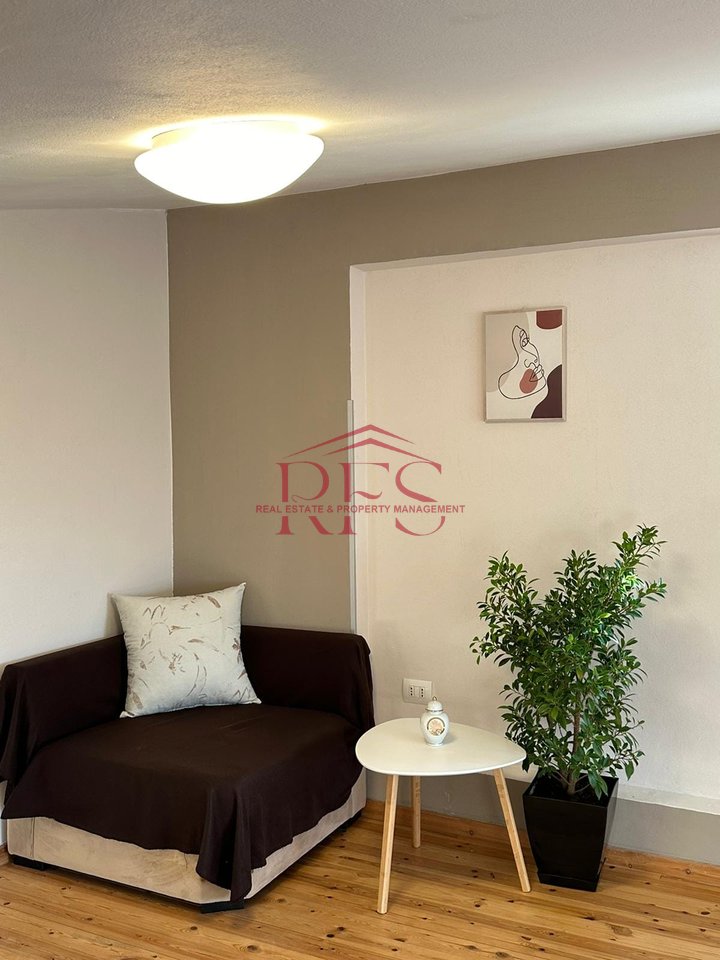 OKAZION✨ APARTAMENT DUPLEX ME QIRA – FRESKU, TIRANË -- 50.000 Leke/muaji