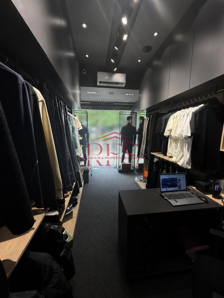 🏪 SHITET AMBJENT BIZNESI 25 M² TE 21 DHJETORI | 150,000 €, mund te jete dyqan, tobacco, exchange etj