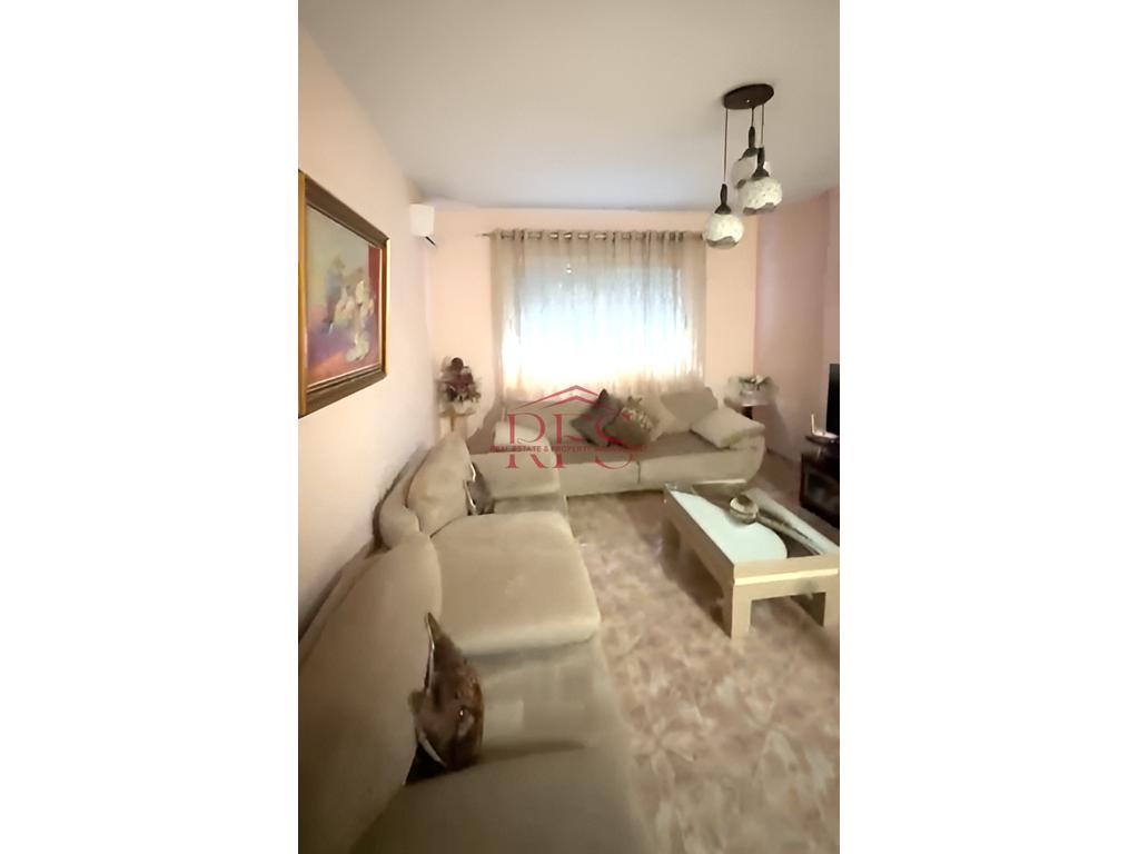 Gallery 01