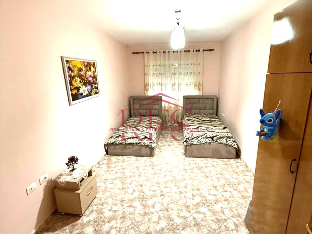 Gallery 01