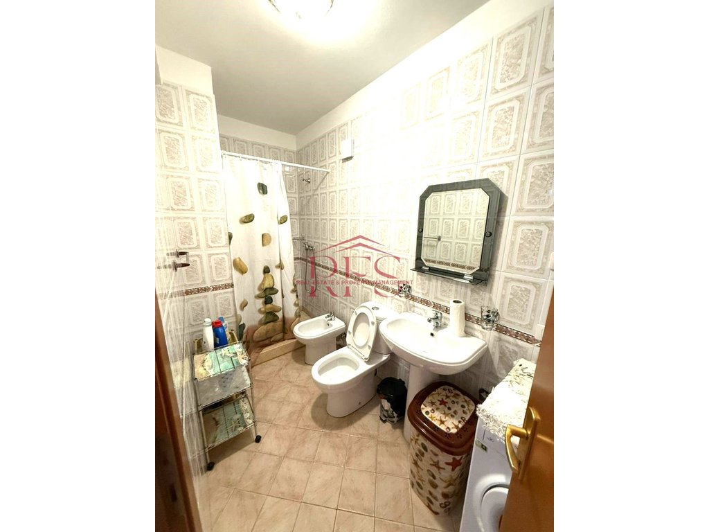 Gallery 01