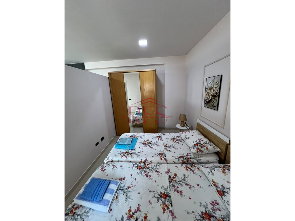 Gallery 01