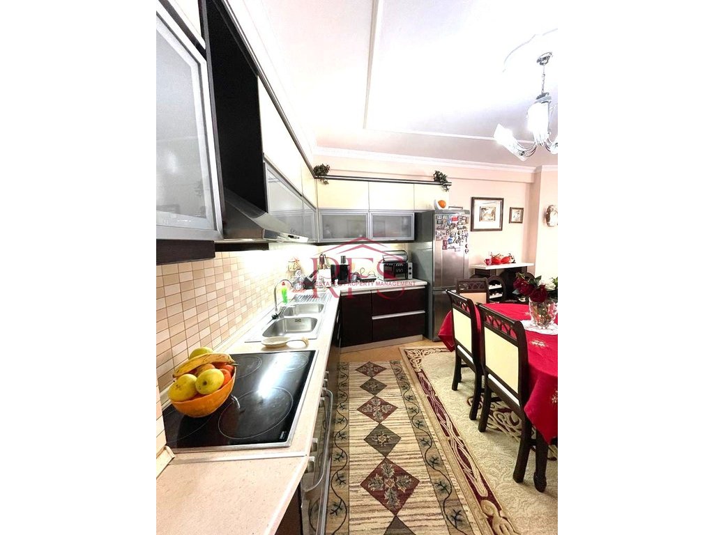 Gallery 01