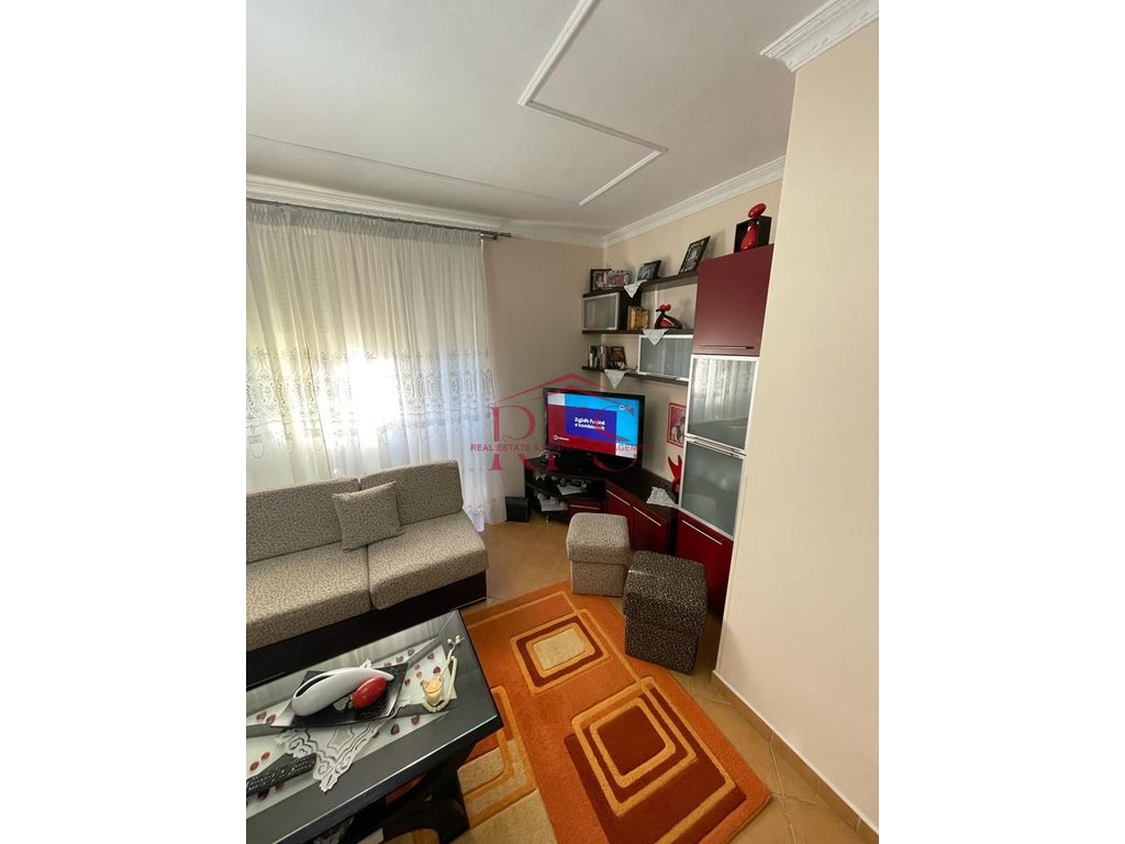 Gallery 01