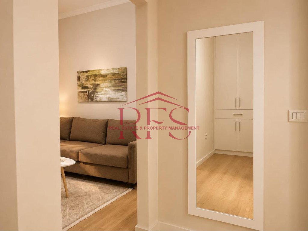 Gallery 01