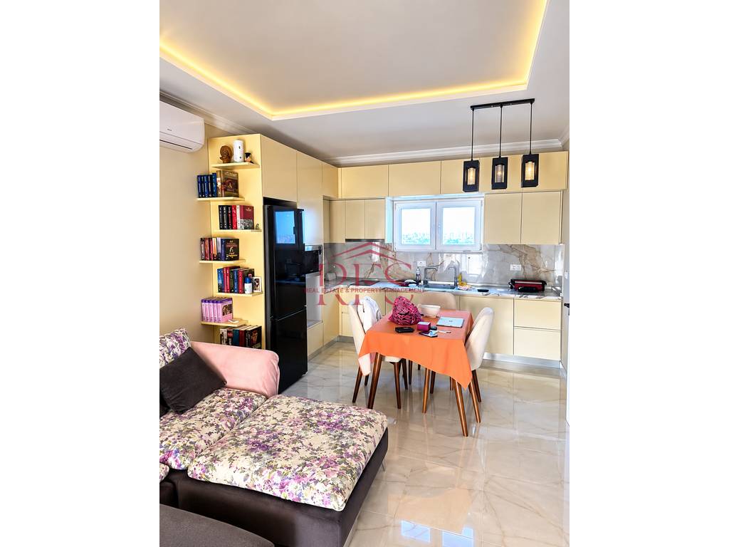 Gallery 01