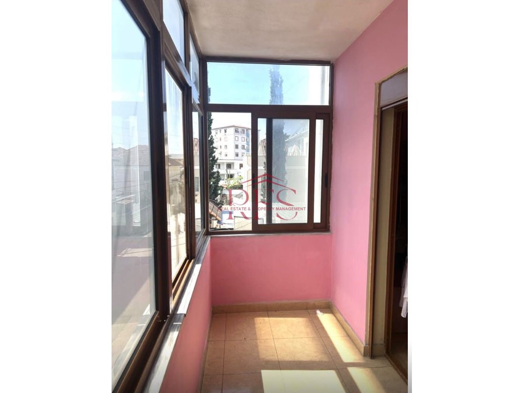 Gallery 01