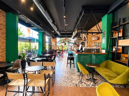  Bar Cafe for rent in Jordan Misja above Don Bosko for 1,000 euros/monthArea of 190 m²