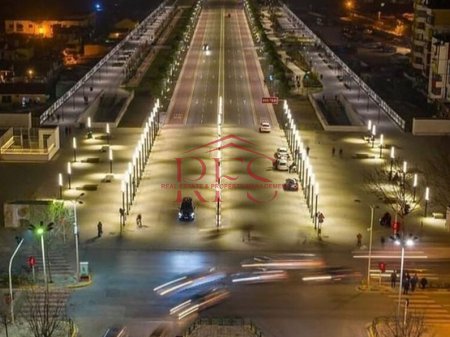🏡 For rent 3+2 at New Boulevard – 800 thousand lek/month for 5 or 6 people