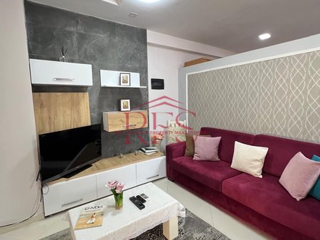 🏡 Appartamento 1+1 pronto per l'affitto nel centro di Tirana, per 500 mila lek!