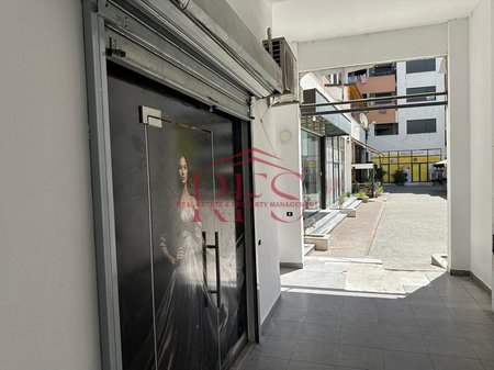 🏢 Negozio in vendita ad Astir per soli 3.900.000 Lekë